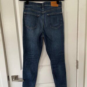 Lucky Brand navy high-rise skinny jeans